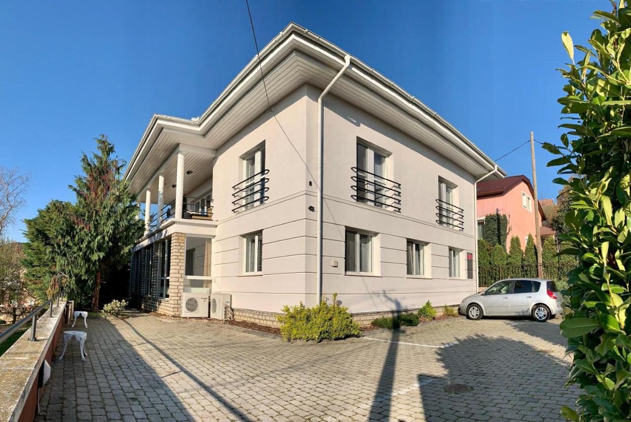 Koi Apartman Balatonalmádi Dış mekan fotoğraf