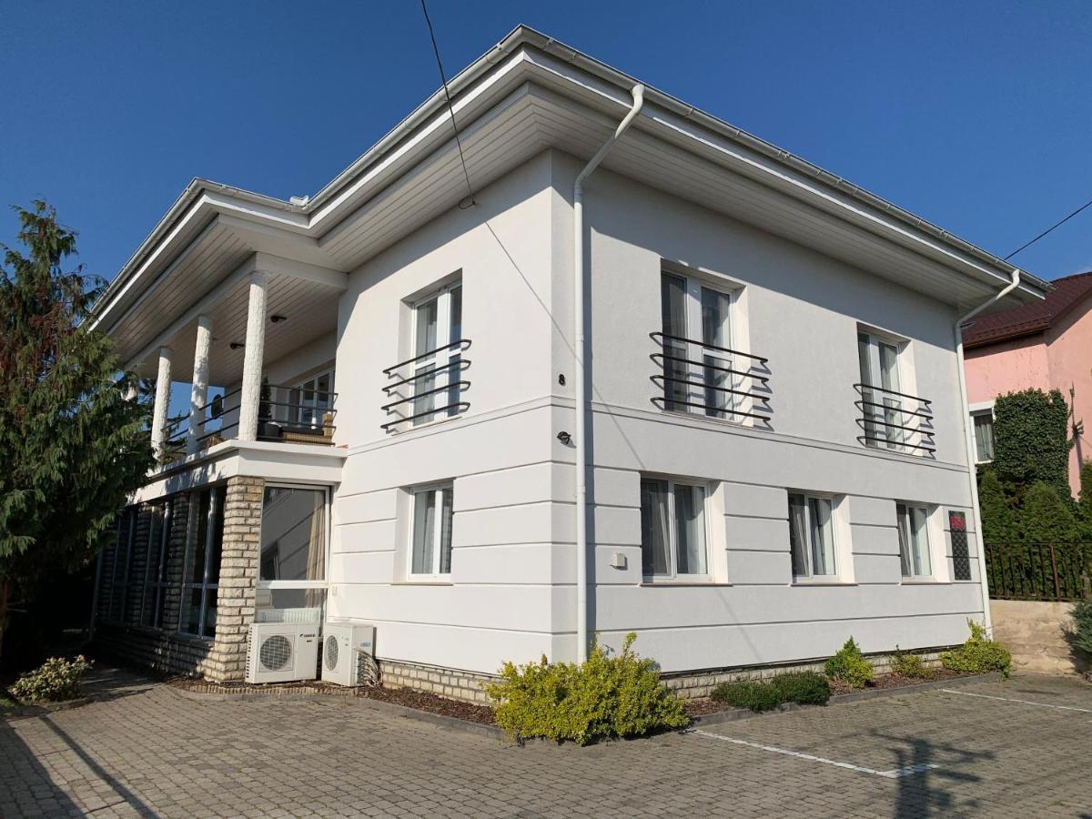 Koi Apartman Balatonalmádi Dış mekan fotoğraf