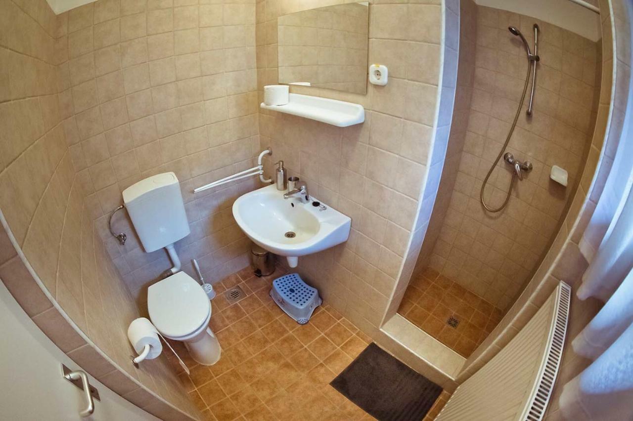 Koi Apartman Balatonalmádi Dış mekan fotoğraf